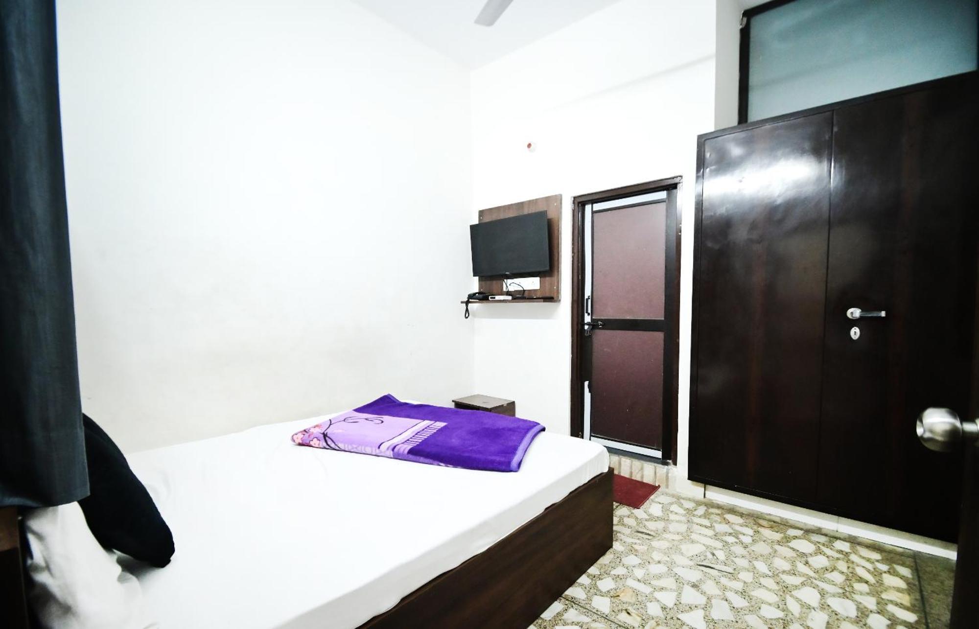 Hotel Apoorv - Near Jaipur Railway Station Kültér fotó