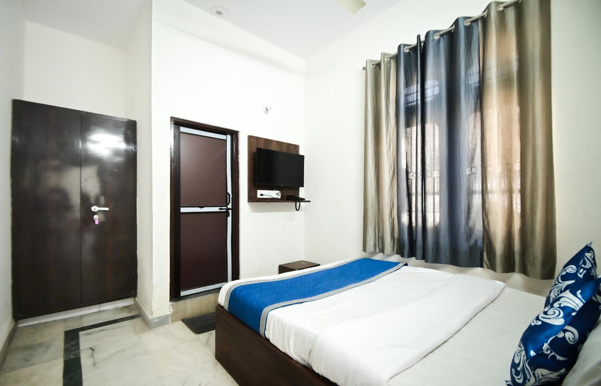 Hotel Apoorv - Near Jaipur Railway Station Kültér fotó