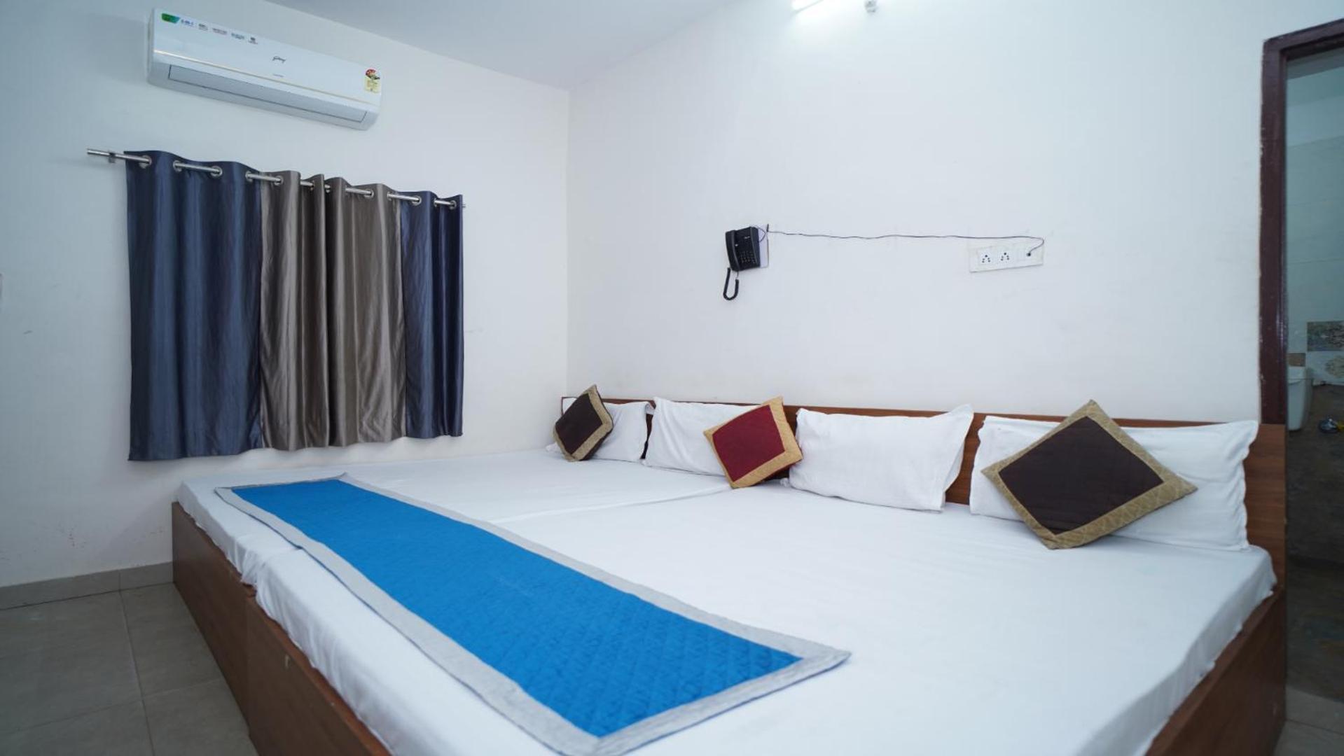 Hotel Apoorv - Near Jaipur Railway Station Kültér fotó